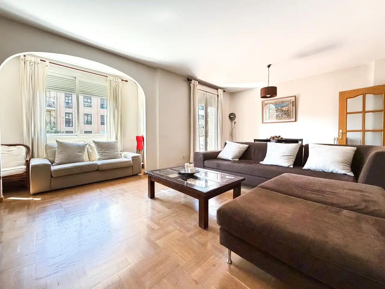Living room of Flat for sale in Madrid  with Heating, Parquet flooring and Terrace