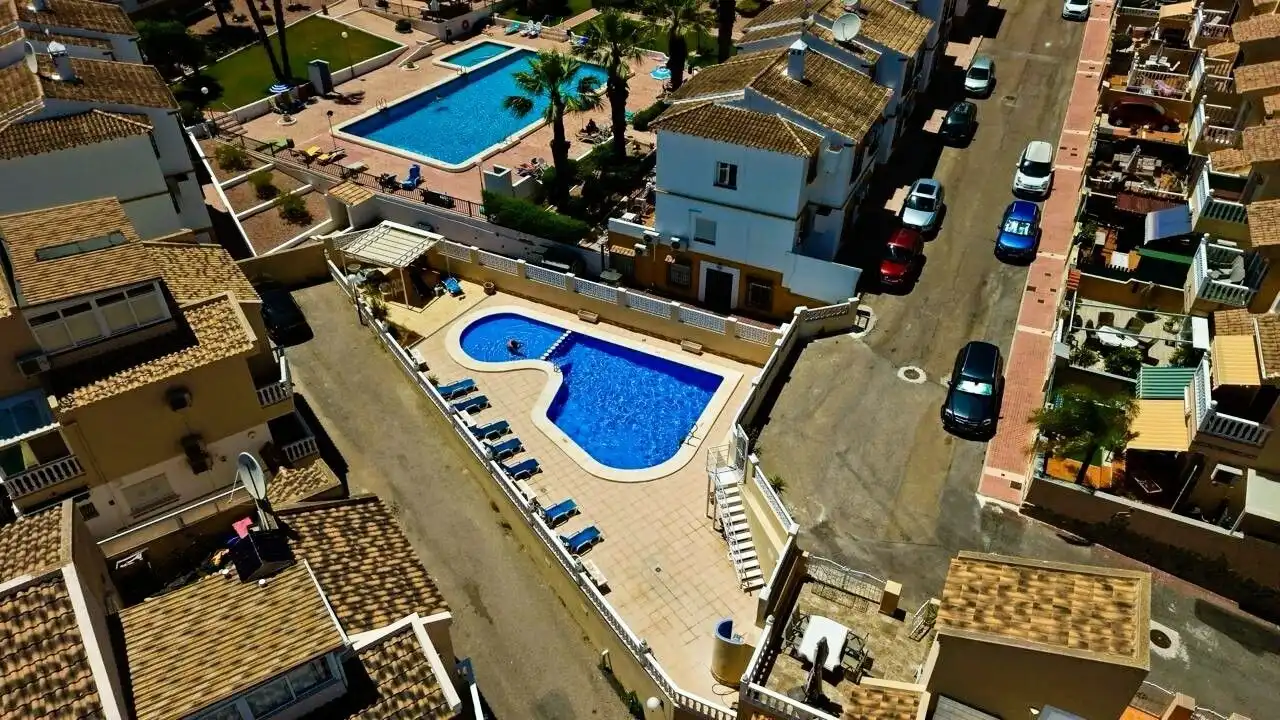 Xalet amb piscina en venda a Calle  Uno, imagen 2