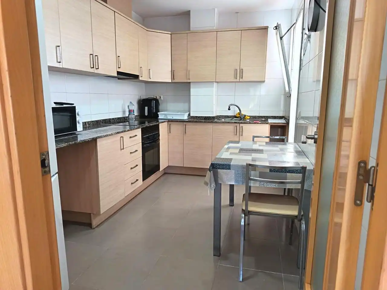 Kitchen of Ground floor for sale in Oliva  with Air Conditioner and Storage room
