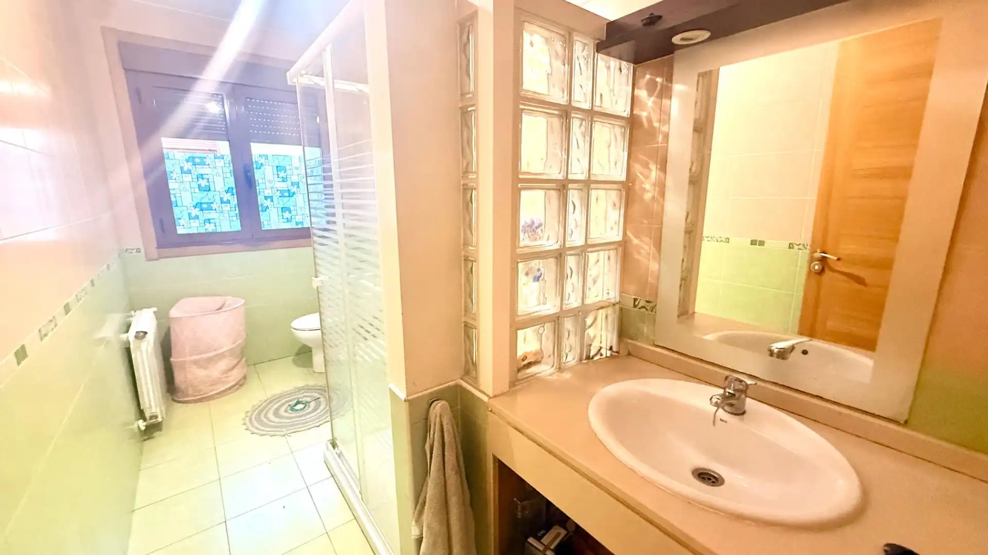 Baño de Casa o chalet en venta en Lalín con Calefacción, Jardín privado y Terraza