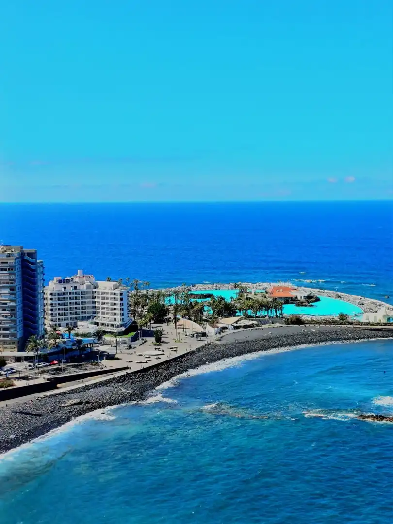 Vista exterior de Apartamento en venta en Puerto de la Cruz con Aire acondicionado, Terraza y Trastero