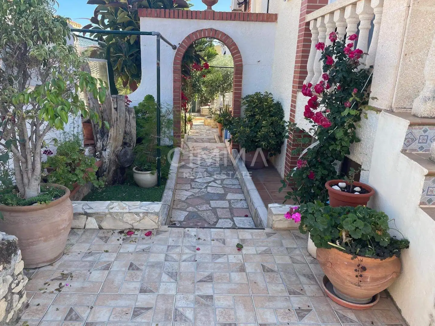 Jardín de Casa o chalet en venta en La Nucia con Aire acondicionado, Jardín privado y Terraza
