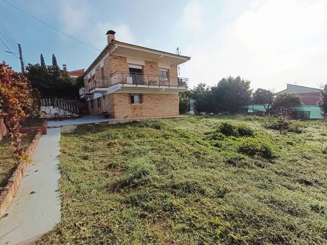 Casa-chalet en Venta en Sant Llorenç d'Hortons