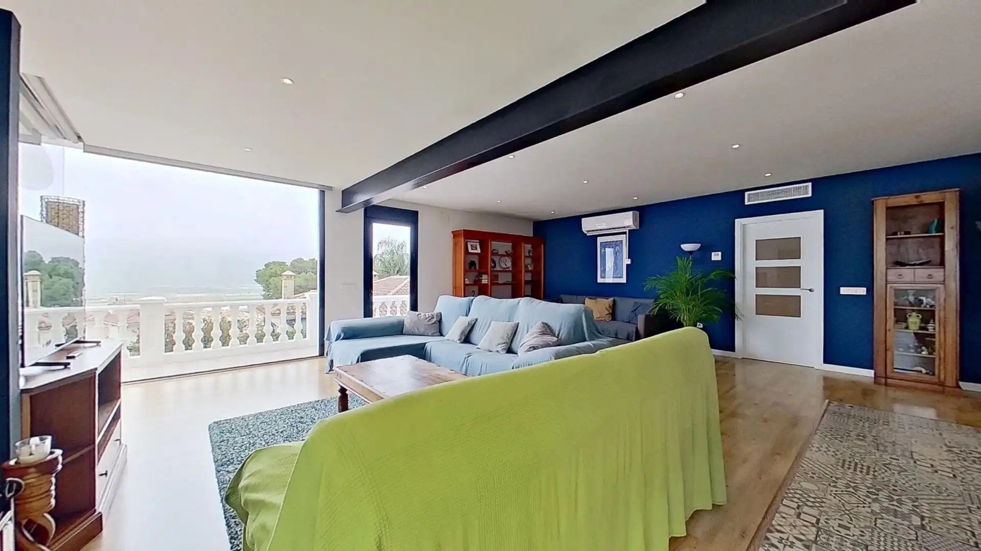 Sala d'estar de Casa o xalet en venda en Alhaurín de la Torre amb Aire condicionat, Calefacció i Traster