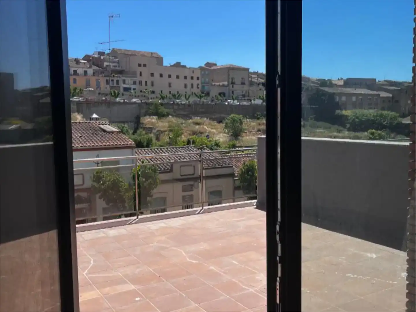 Terraza de Piso en venta en Cervera con Jardín privado, Parquet y Balcón