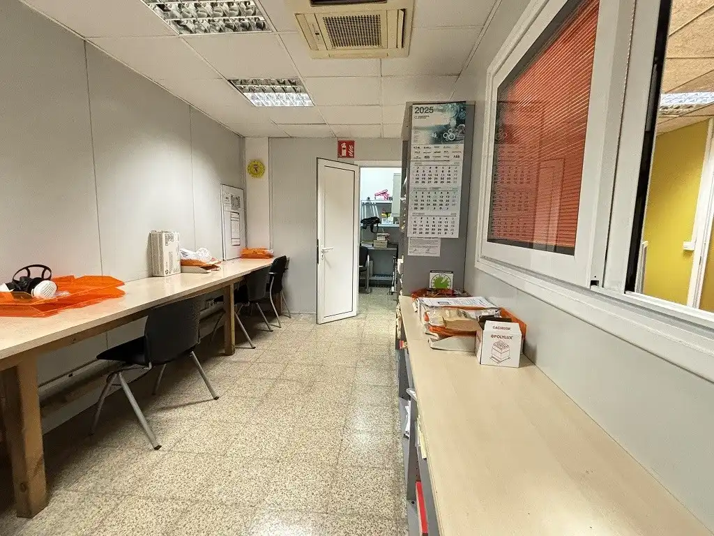 Business premises for sale in Olot, imagen 15