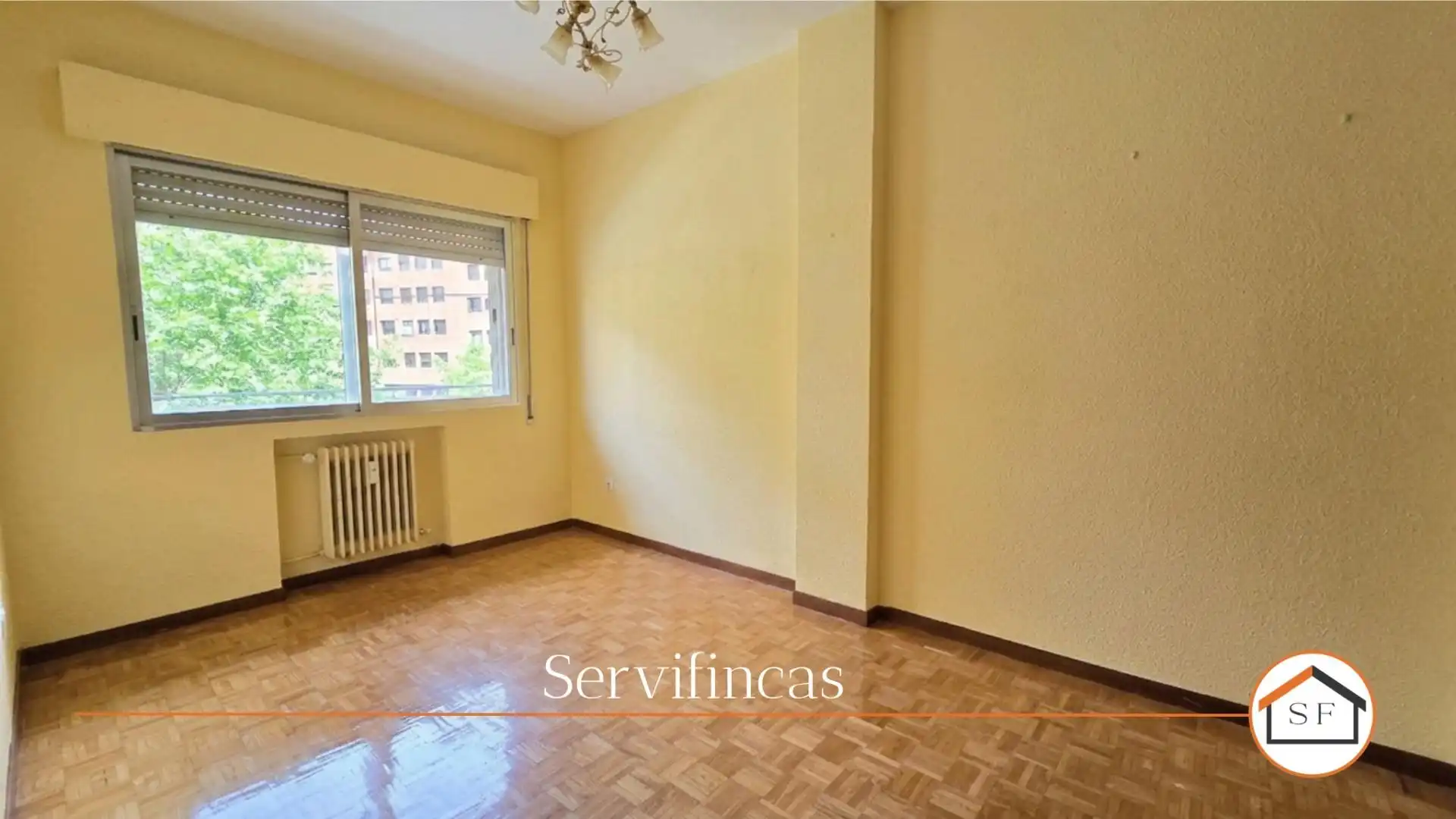 Bedroom of Flat for rent in Madrid  with Heating, Terrace and Balcony