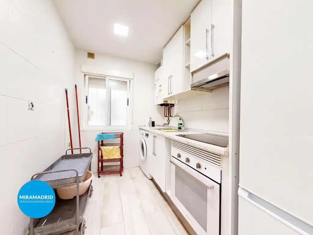 Cocina de Planta baja en venta en Madrid
