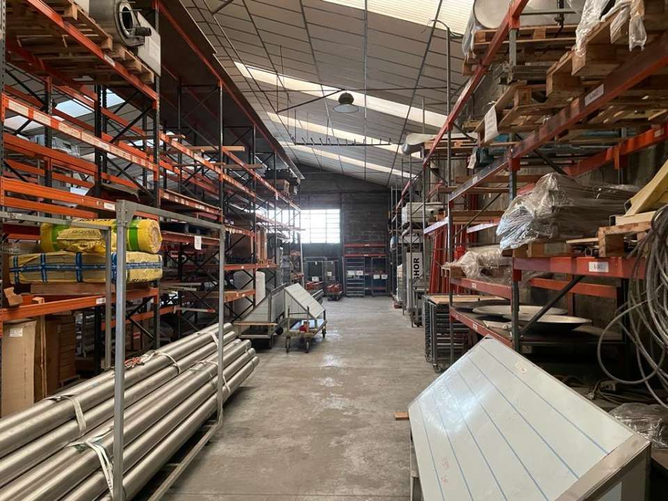 Nau industrial en venda en Zizurkil