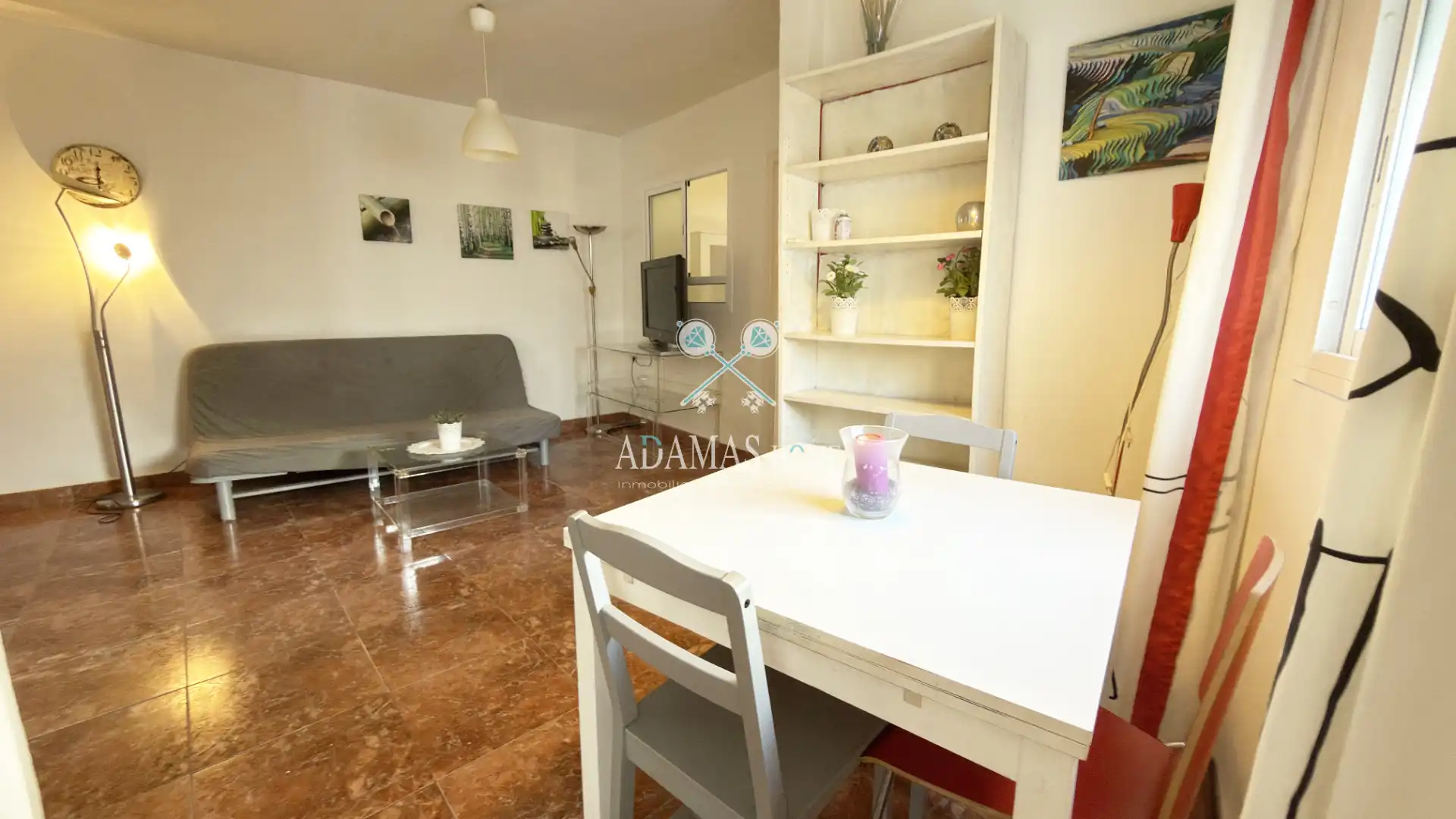 Living room of Apartments for sale in Sevilla  with Air Conditioner, Heating and Furnished