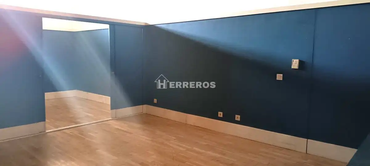 Business premises for sale in vara de rey, imagen 7