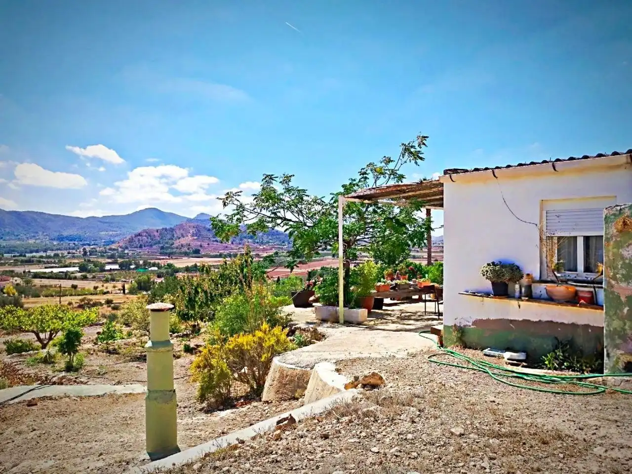 Casa rústica en venda a Hondón de las Nieves / El Fondó de les Neus