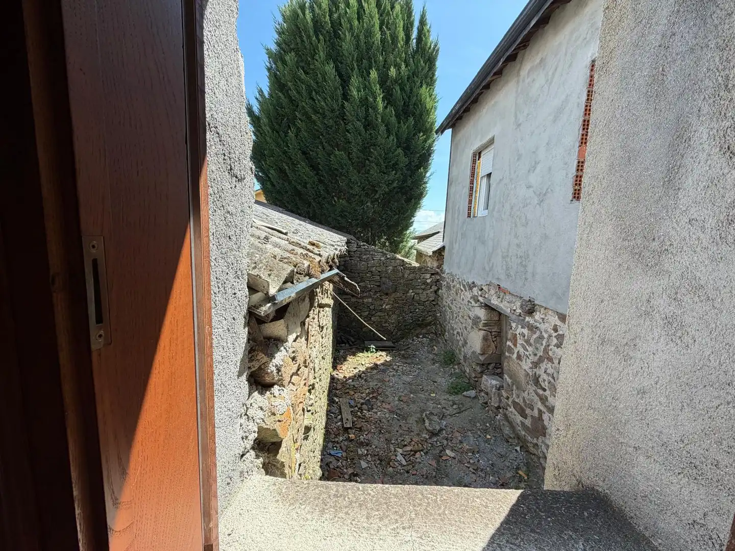 Detached homes for sale in San Xoán de Río  with Heating, Parquet flooring and Furnished