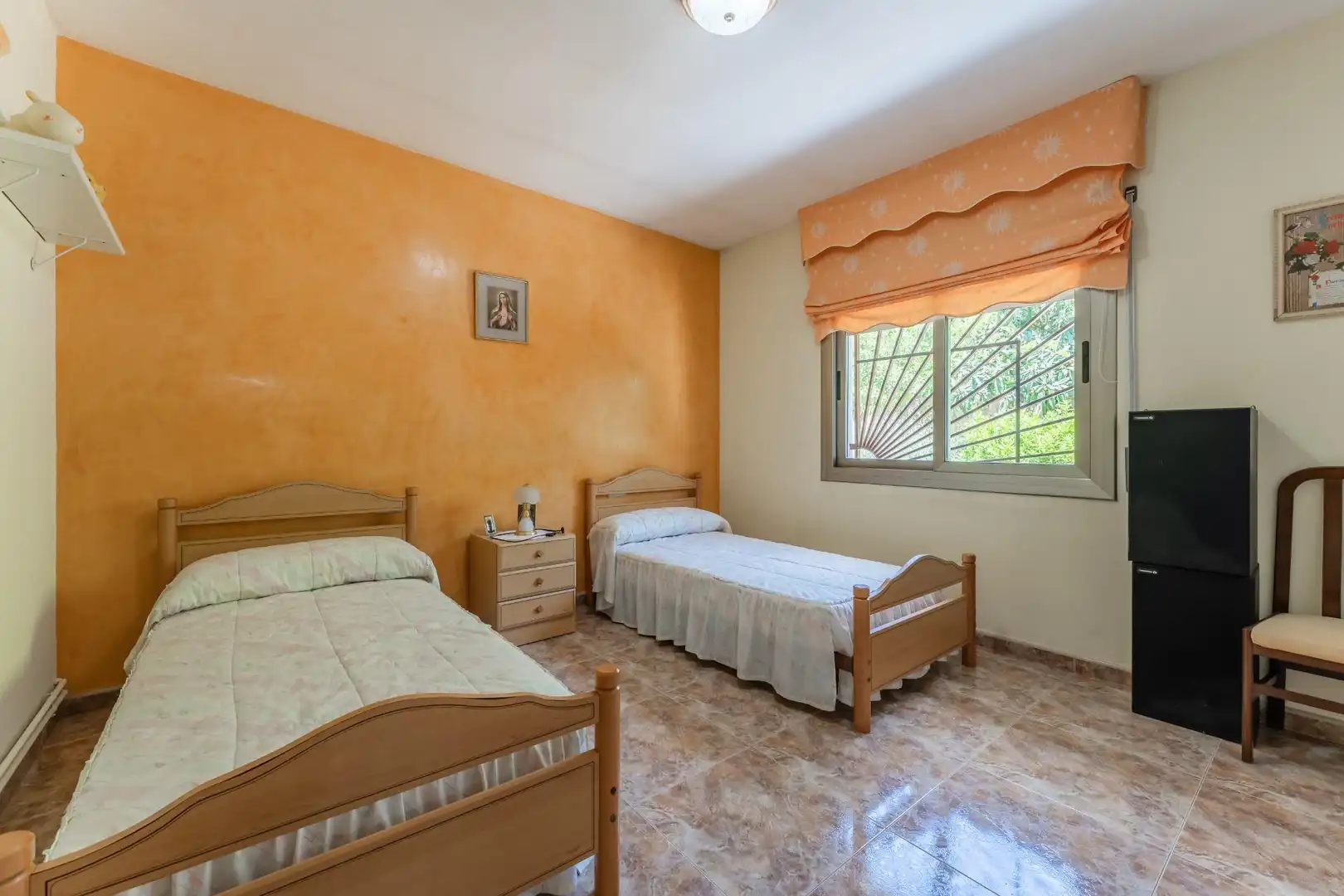 Habitación de Casa o chalet en venta en Sant Fost de Campsentelles con Calefacción, Jardín privado y Terraza
