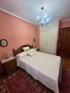 Habitación de Casa o chalet de alquiler en San Andrés del Rabanedo con Calefacción, Jardín privado y Parquet