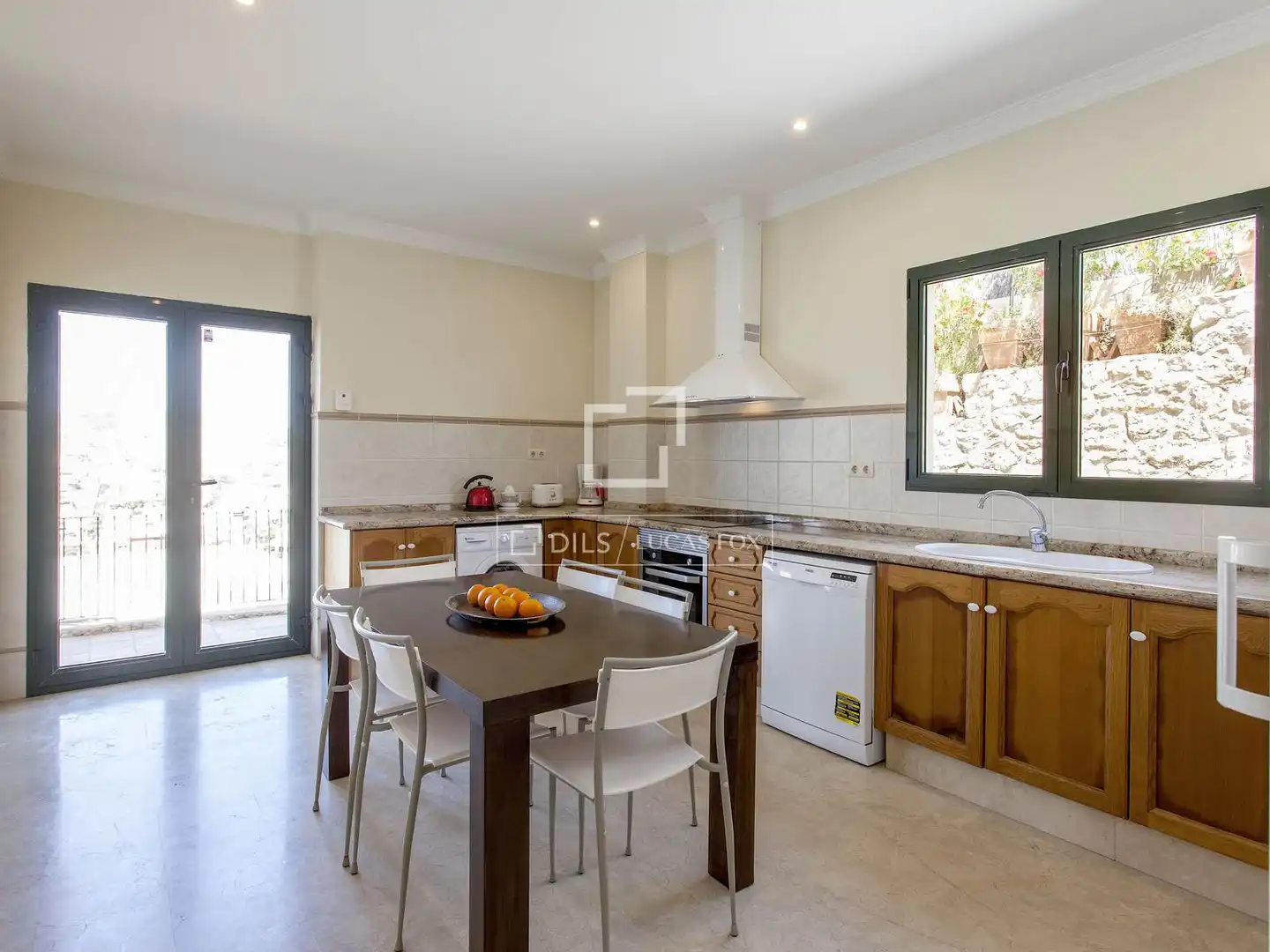 Cocina de Casa o chalet en venta en Cullera con Aire acondicionado, Jardín privado y Piscina