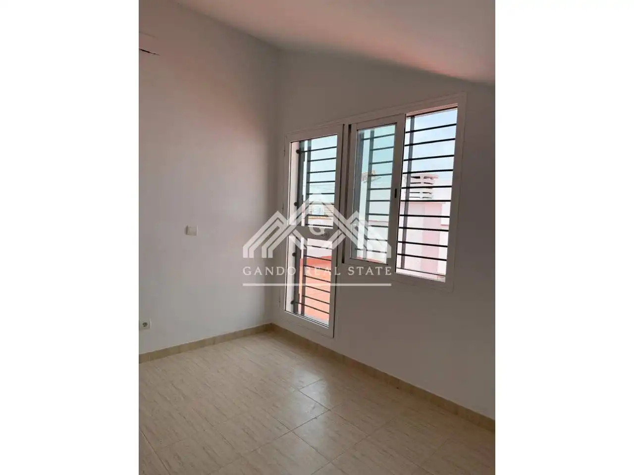 Habitación de Piso en venta en Utrera con Trastero y Balcón