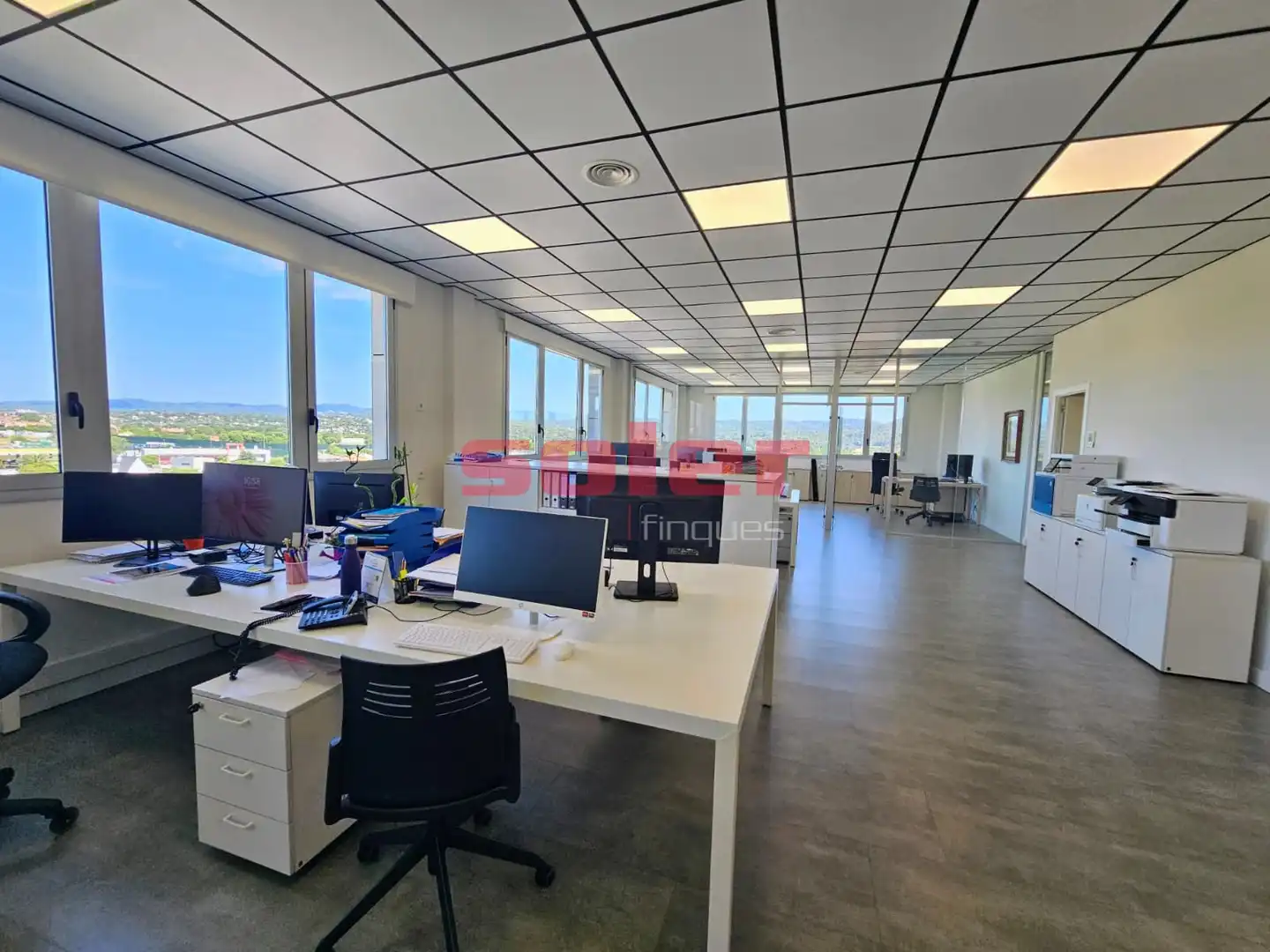 Oficina de lloguer en Rubí amb Aire condicionat i Traster