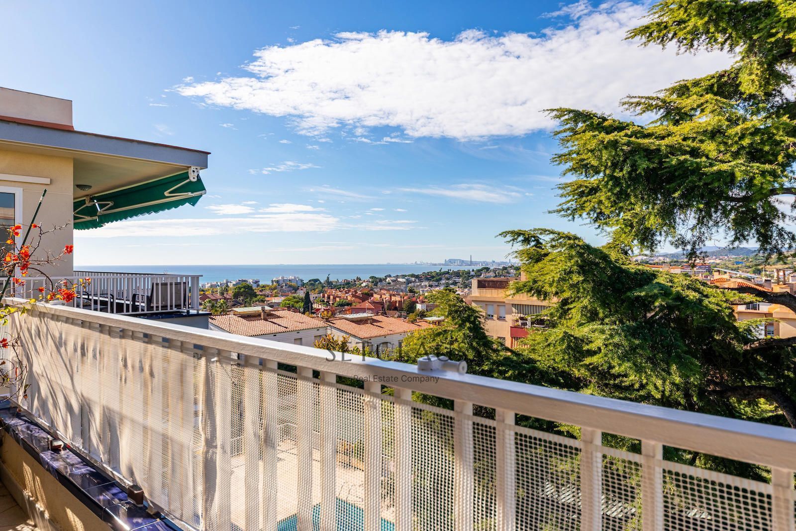 Terrassa de Àtic en venda en El Masnou amb Aire condicionat, Terrassa i Traster