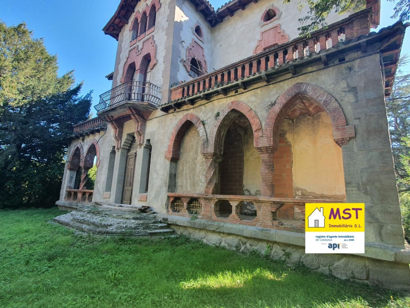 Vista exterior de Casa o xalet en venda en Gironella amb Jardí privat, Traster i Balcó