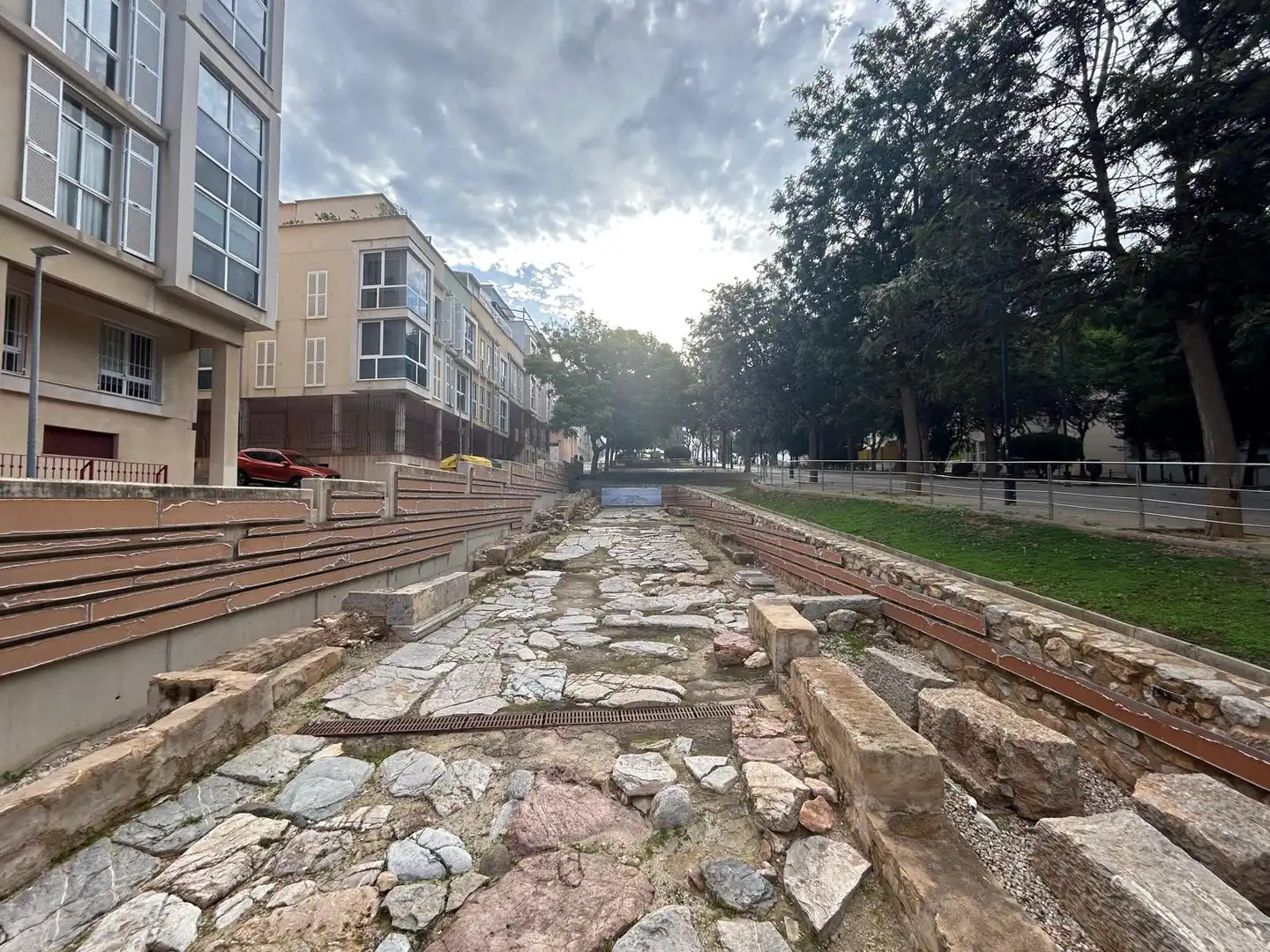 Vista exterior de Edificio en venta en Cartagena