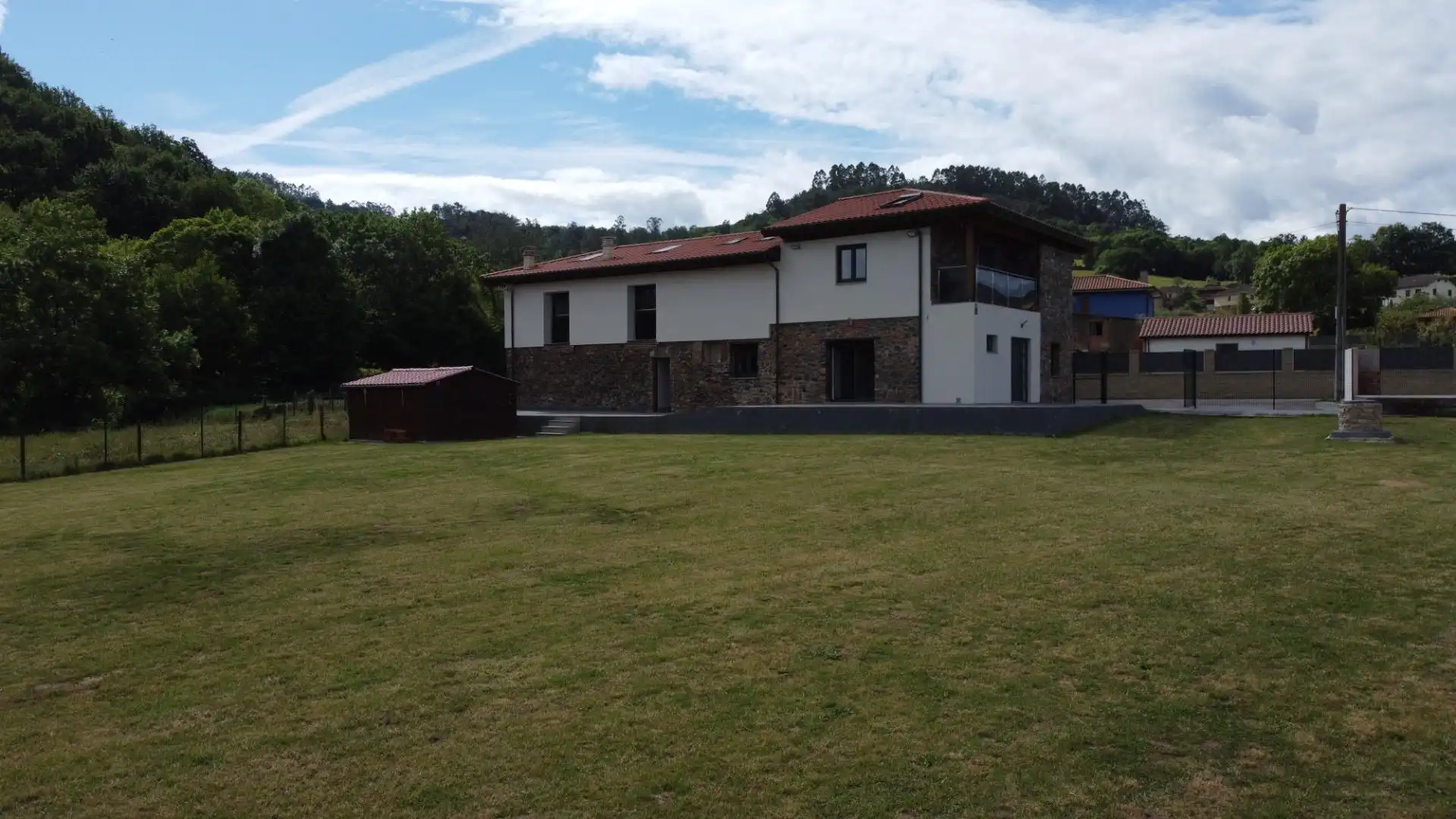 Vista exterior de Casa o chalet en venta en Grado con Calefacción, Terraza y Trastero
