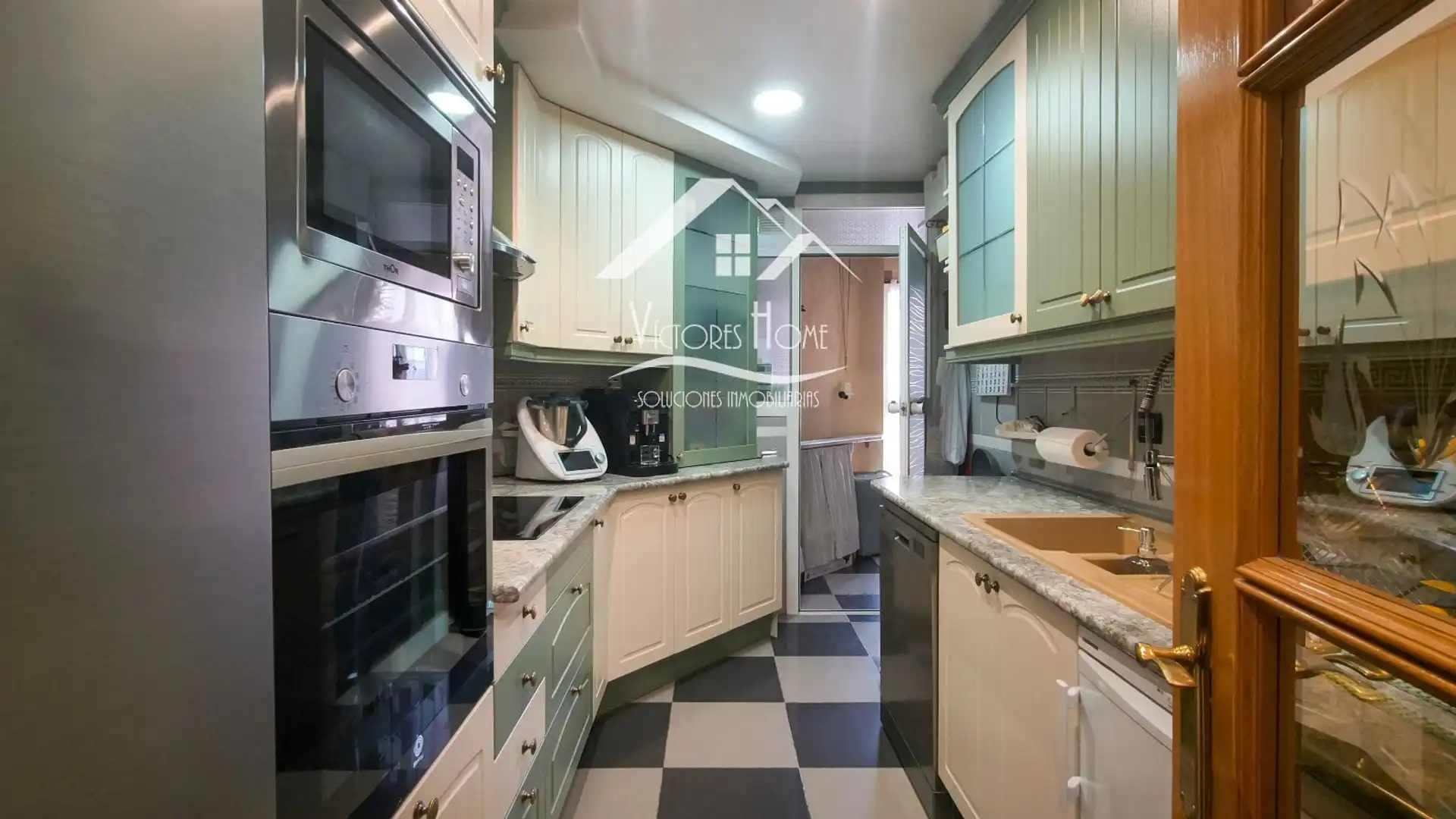 Cocina de Piso en venta en  Madrid Capital con Aire acondicionado, Calefacción y Terraza