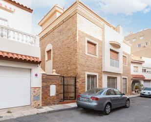 Exterior view of Building for sale in Roquetas de Mar