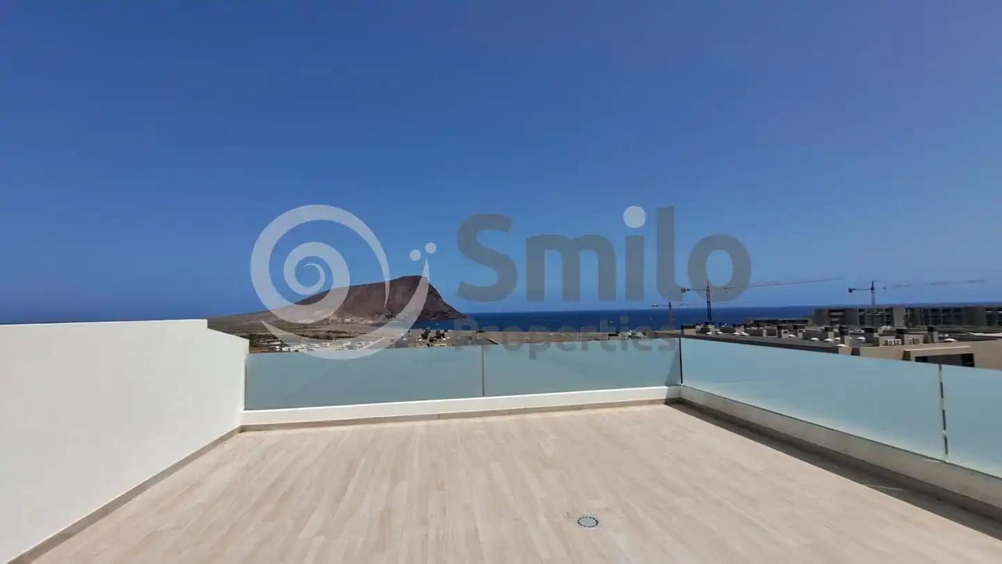 Àtic amb piscina en venda a Pizarro 2