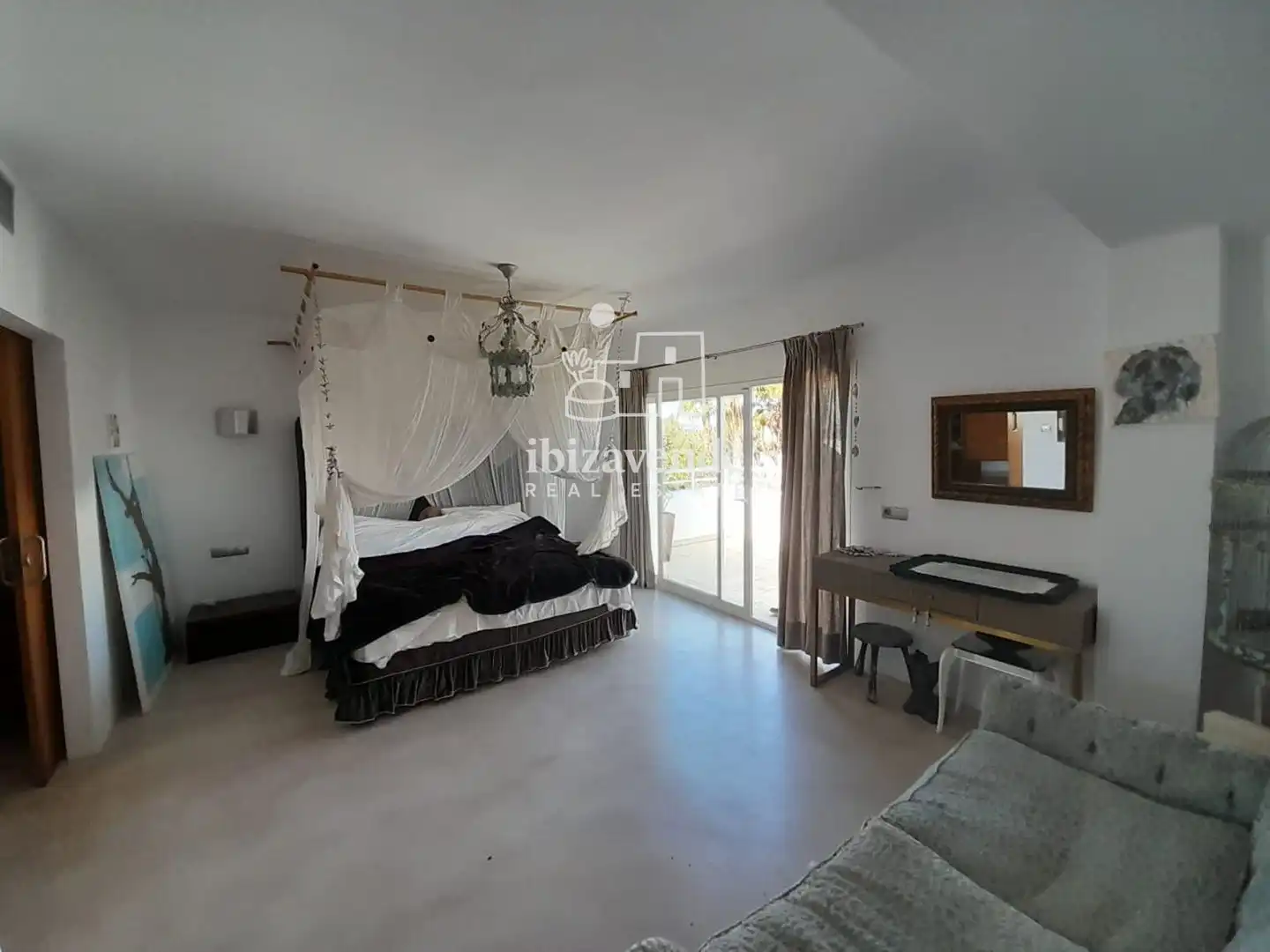 Dormitori de Casa o xalet en venda en Santa Eulària des Riu amb Aire condicionat, Calefacció i Piscina