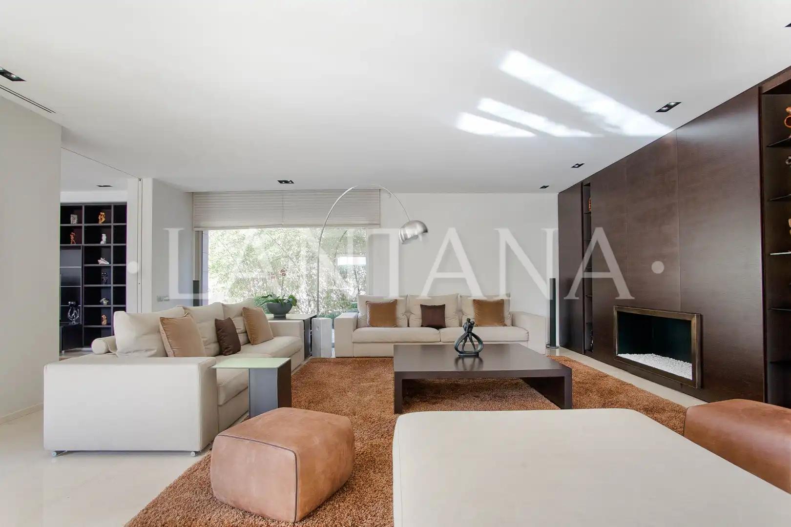 Sala de estar de Casa o chalet en venta en Barcelona con Aire acondicionado, Calefacción y Jardín privado