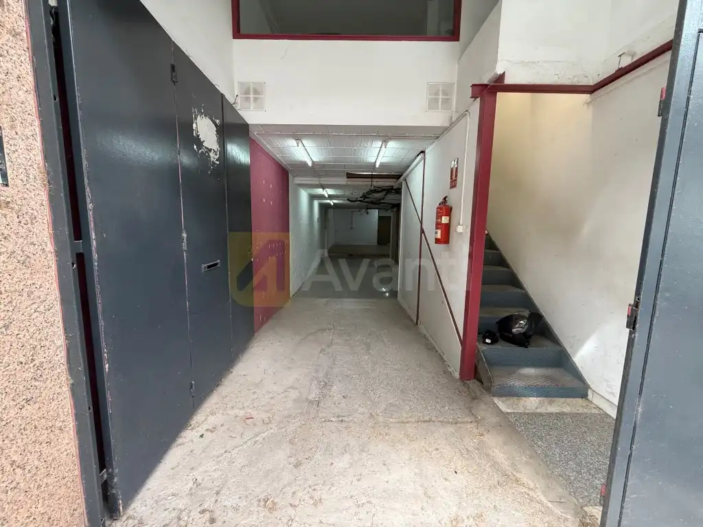 Local comercial en venta en SANFELIU DE