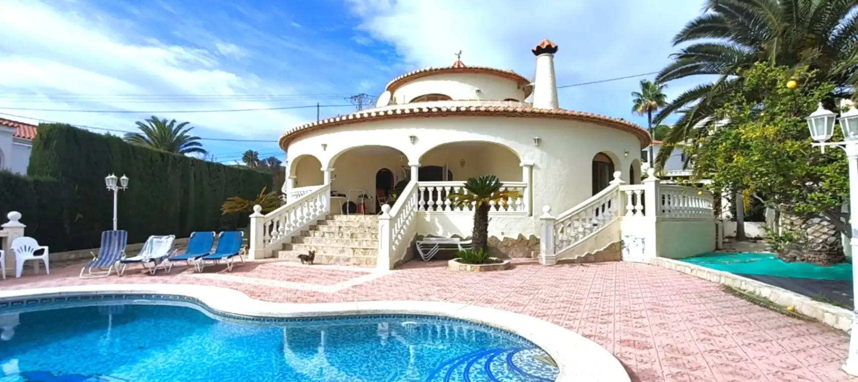 Chalet con piscina en venta en Cometa