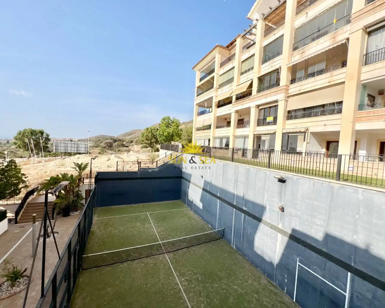 Terraza de Apartamento de alquiler en Guardamar del Segura con Aire acondicionado, Calefacción y Piscina