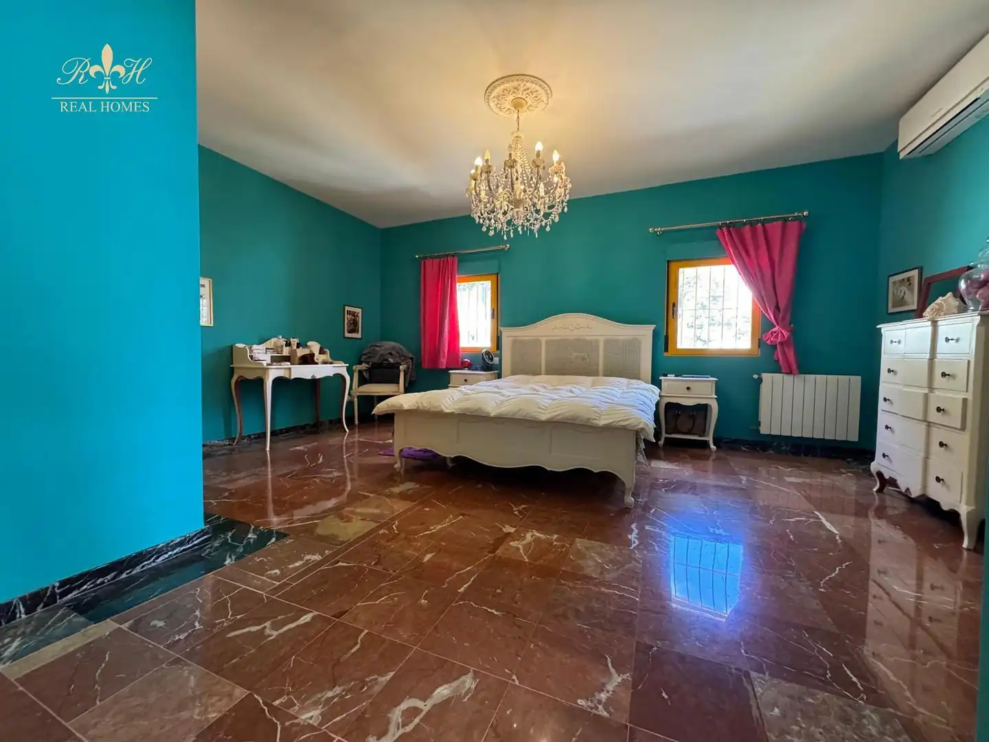 Bedroom of Houses for sale in Benidorm  with Air Conditioner and Terrace