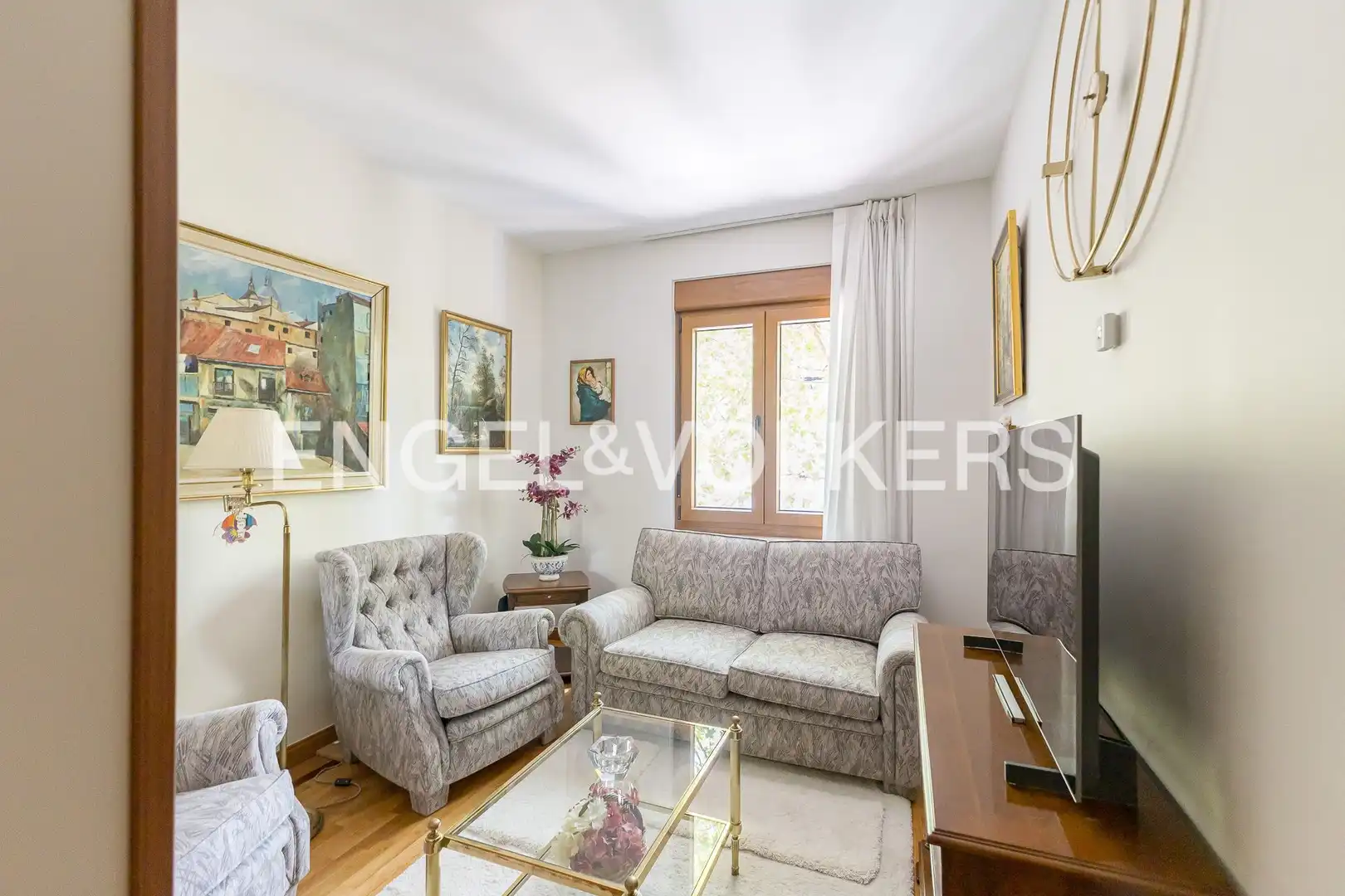 Sala d'estar de Pis de lloguer en Madrid amb Aire condicionat, Calefacció i Jardí privat