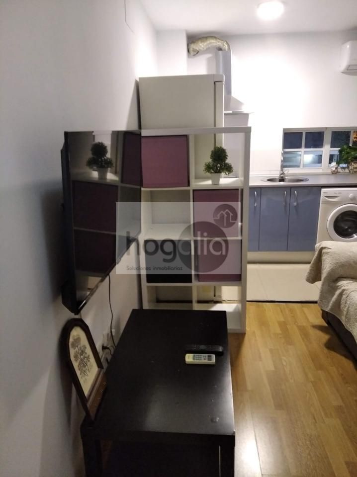 Kitchen of Study to rent in  Sevilla Capital  with Air Conditioner, Furnished and Internet