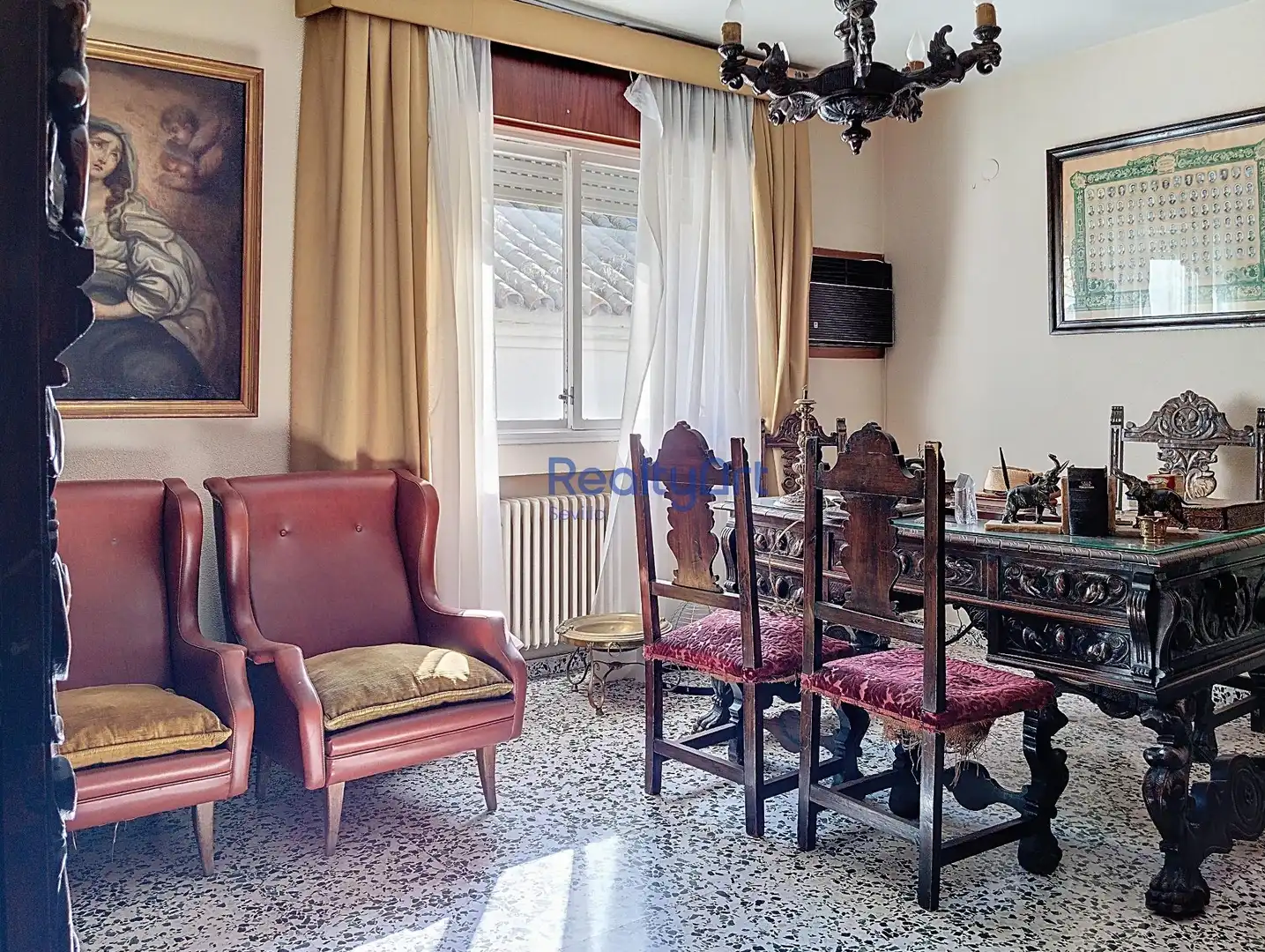Dining room of Flat for sale in Sevilla  with Air Conditioner