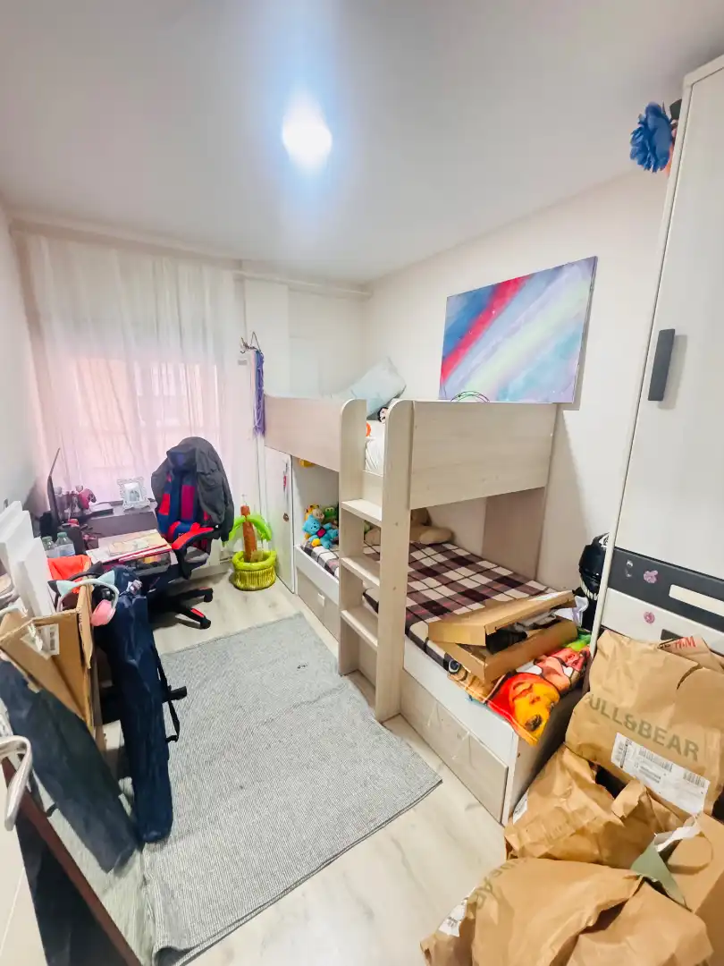 Habitación de Piso en venta en Valladolid con Calefacción, Parquet y Amueblado