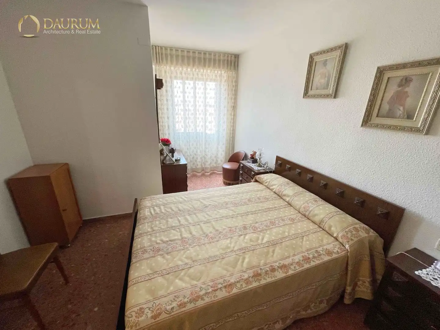 Piso en venta en Hermanos Machado, Poble Nou