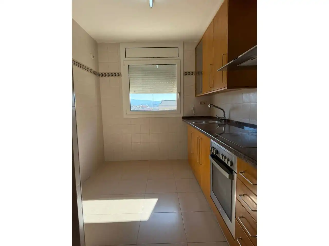Kitchen of Flat for sale in Manresa  with Air Conditioner, Heating and Alarm