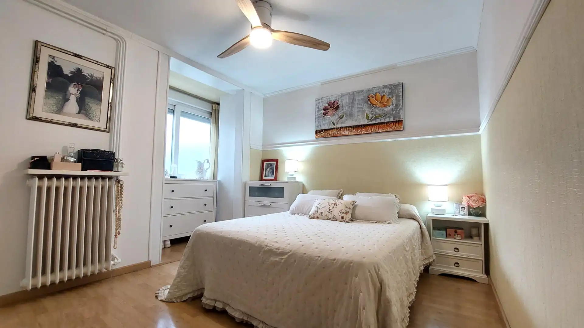 Habitación de Piso en venta en Vic con Calefacción, Parquet y Terraza