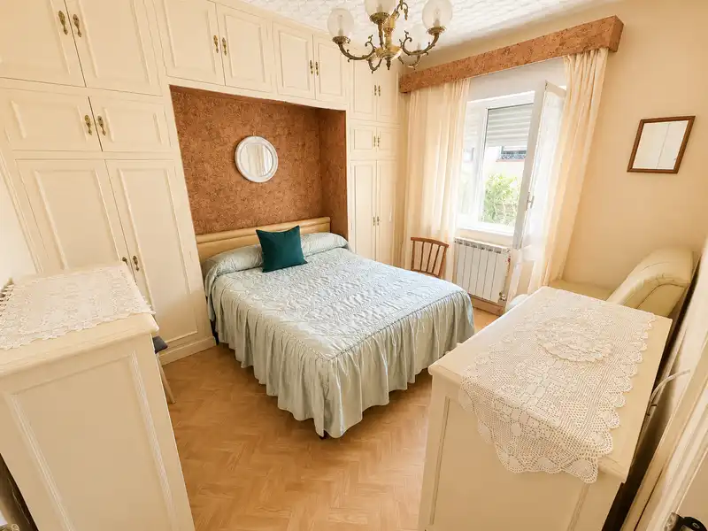 Habitación de Piso en venta en Madrid con Calefacción y Amueblado