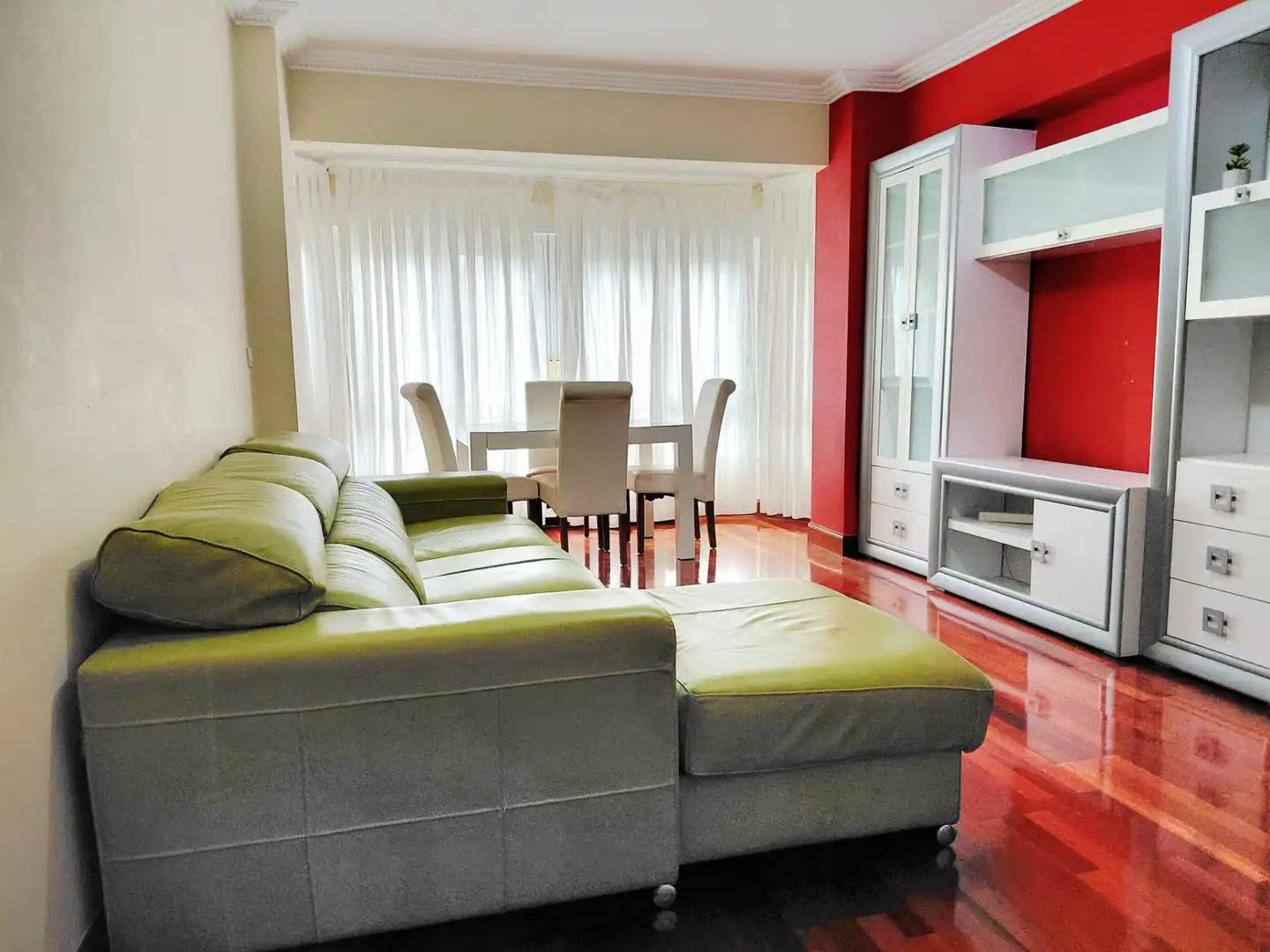 Sala de estar de Piso en venta en Getxo  con Calefacción y Trastero