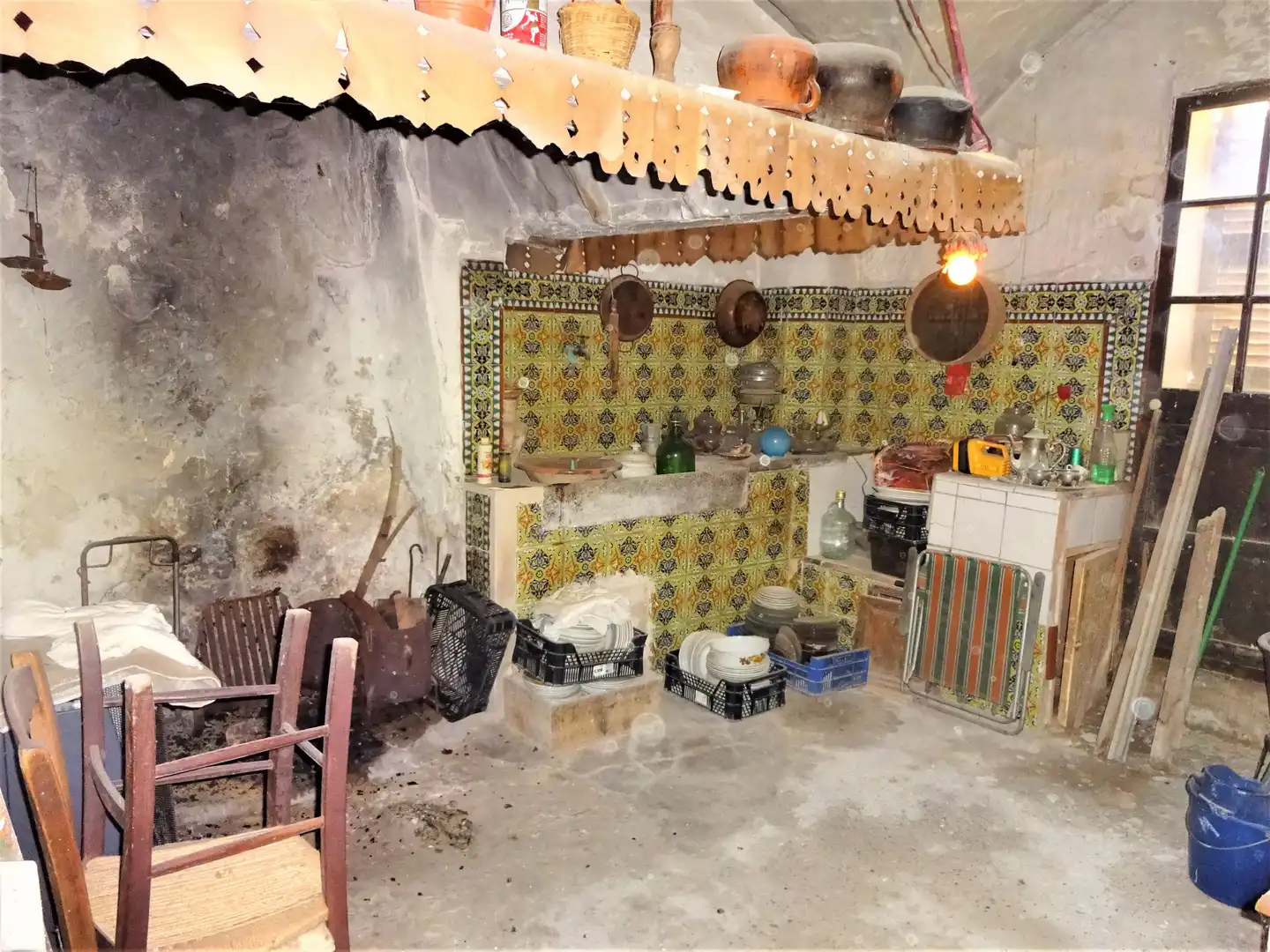 Cuina de Casa o xalet en venda en Muro amb Jardí privat, Terrassa i Traster