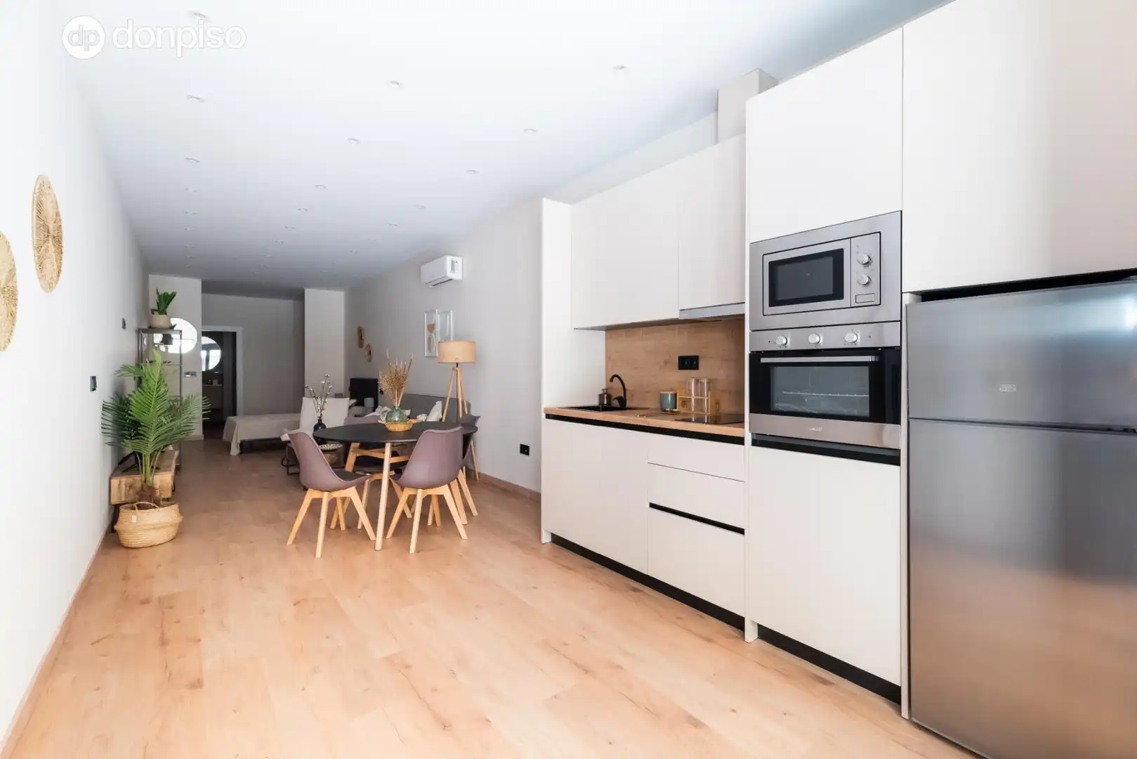 Küche von Loft zum Verkauf in Granada mit Klimaanlage, Heizung und Möbliert