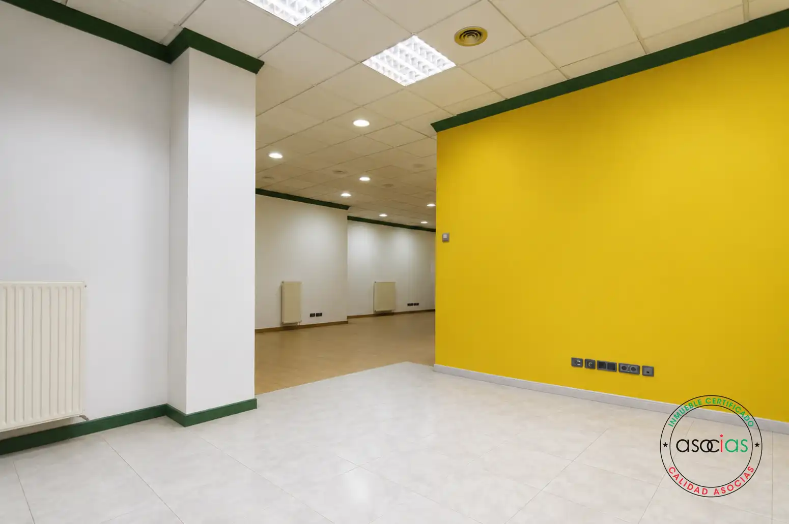 Local comercial en venta en Sama - CL CAPITAN ALONSO NART 19, imagen 8