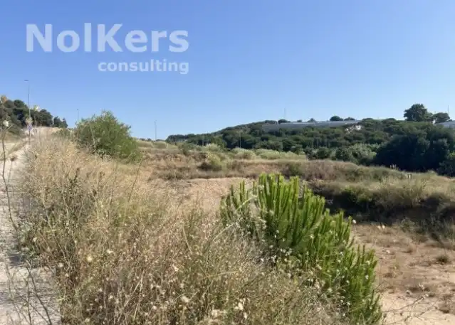 Terreno industrial en venta en Victoria - Les Vil·les - Canyadell, imagen 4