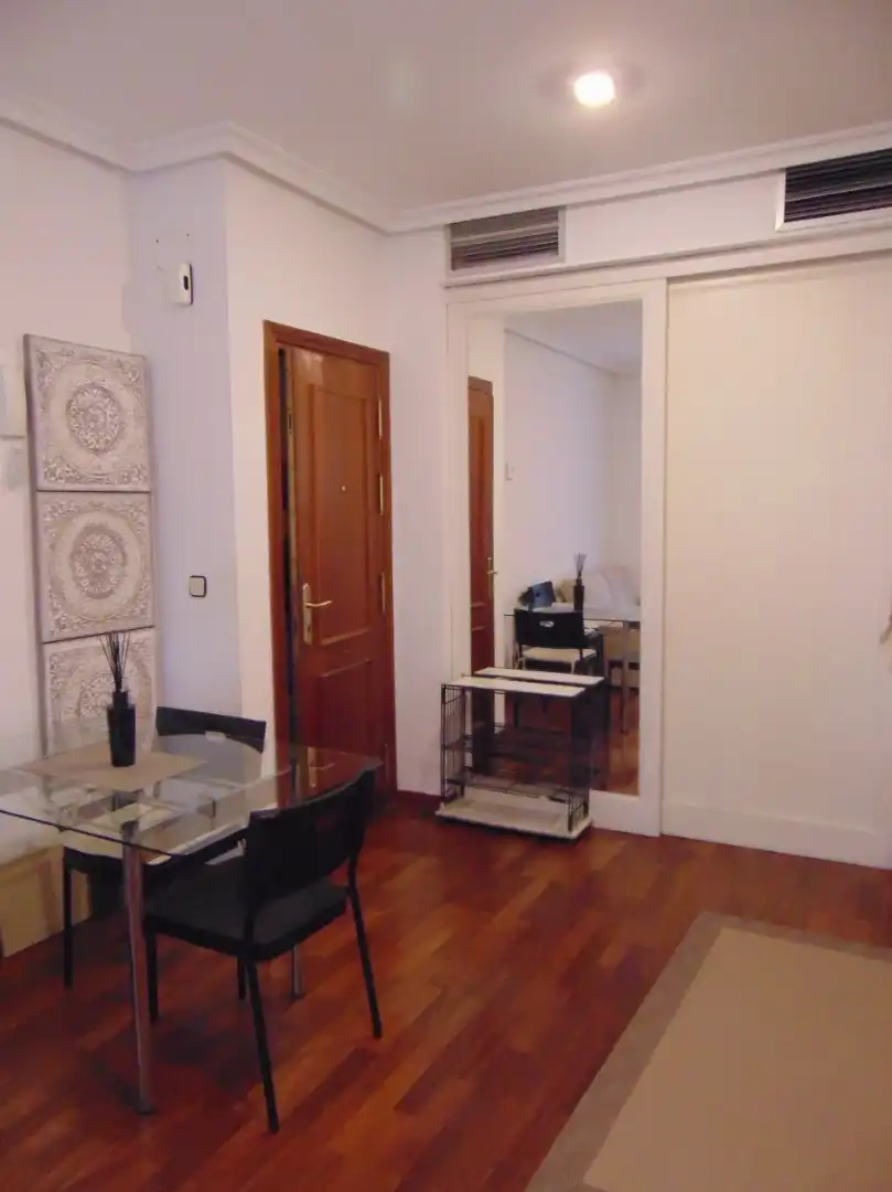 Apartament en venda en Madrid amb Aire condicionat, Moblat i Balcó