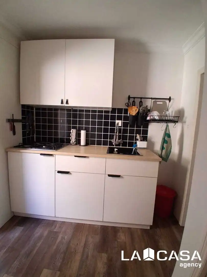 Cuina de Pis en venda en Dos Hermanas amb Aire condicionat i Terrassa